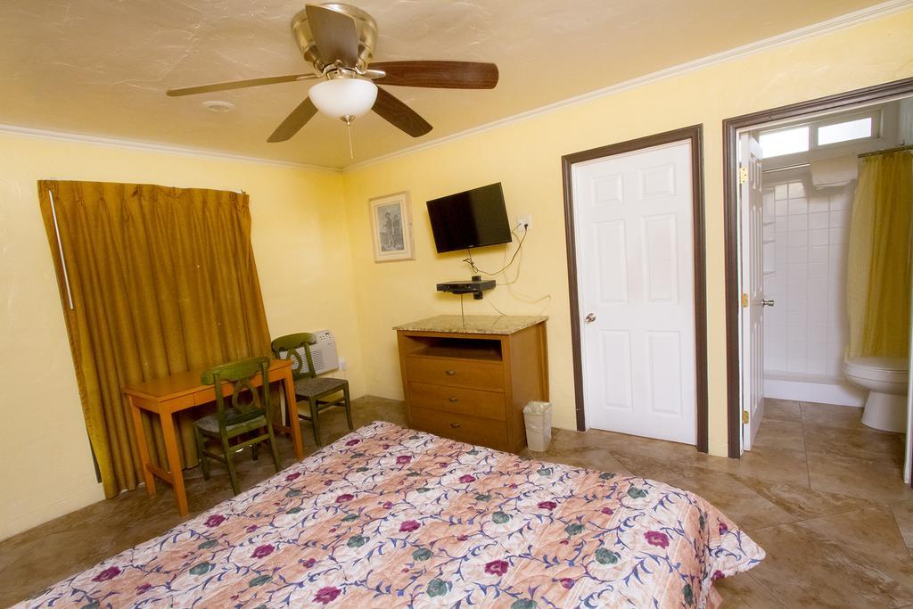 Mission Bell Motel Distrito de San BuenaDistrito de San Buenaventura Exterior foto